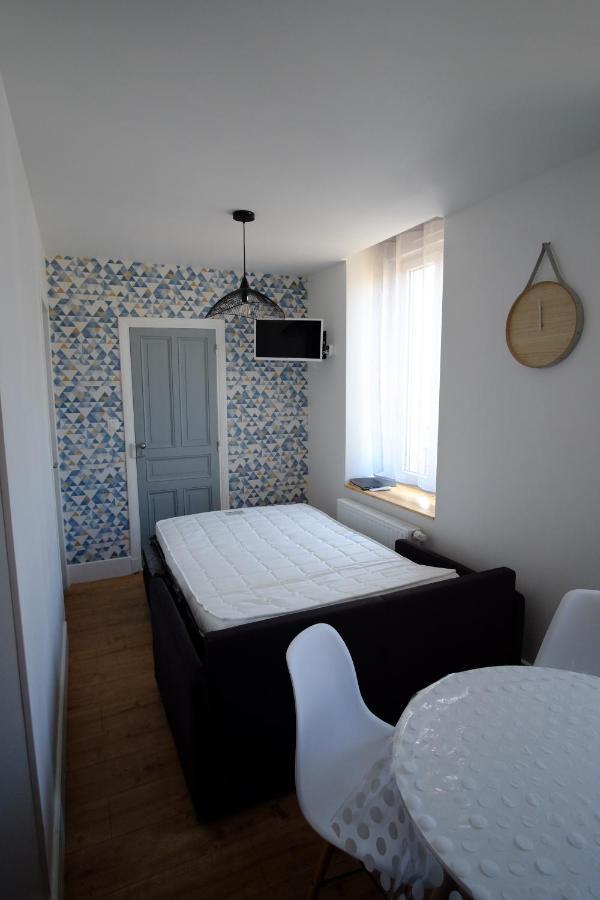 Villa Jean Julien - Le Capucin - Appartement T1 - 1 Chambres - 4 Personnes Льо Мон-Дор Екстериор снимка